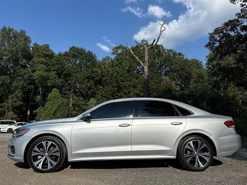 2021 Volkswagen Passat 2.0T SE