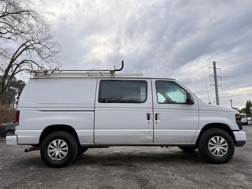 2008 Ford E250 Cargo