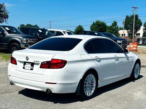 2013 BMW 535 4dr Sdn 535i RWD