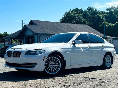 2013 BMW 535 4dr Sdn 535i RWD