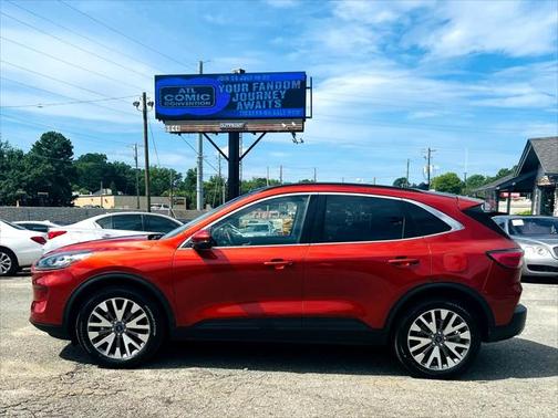 2020 Ford Escape Titanium