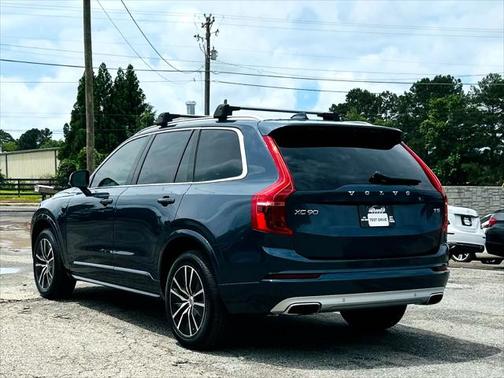 2020 Volvo XC90 T5 Momentum