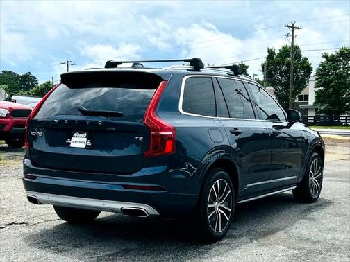 2020 Volvo XC90 T5 Momentum