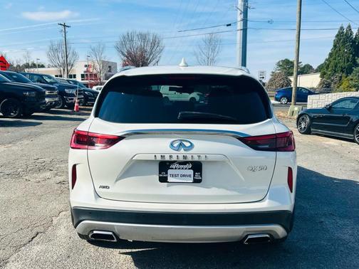 2019 INFINITI QX50 ESSENTIAL