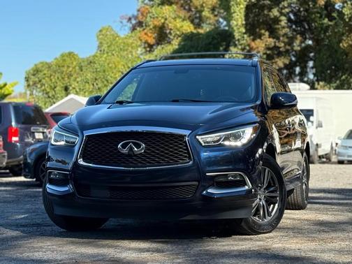 2016 INFINITI QX60 Base