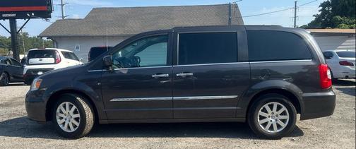 2015 Chrysler Town & Country Touring