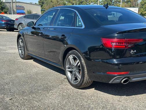 2017 Audi A4 2.0T Premium Plus