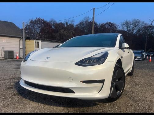 2023 Tesla Model 3 Standard Range