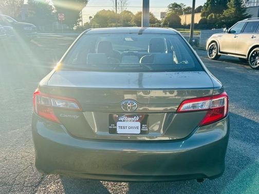 2012 Toyota Camry SE Limited Edition