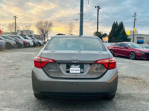 2018 Toyota Corolla LE