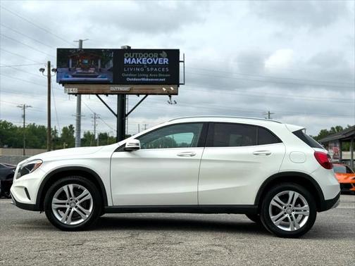 2017 Mercedes-Benz GLA 250 Base