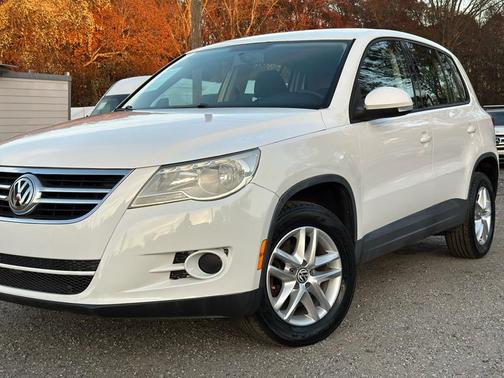 2011 Volkswagen Tiguan S