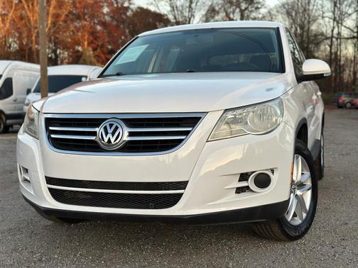 2011 Volkswagen Tiguan S