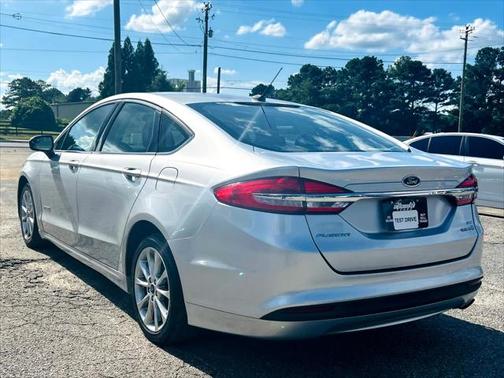 2017 Ford Fusion Hybrid SE