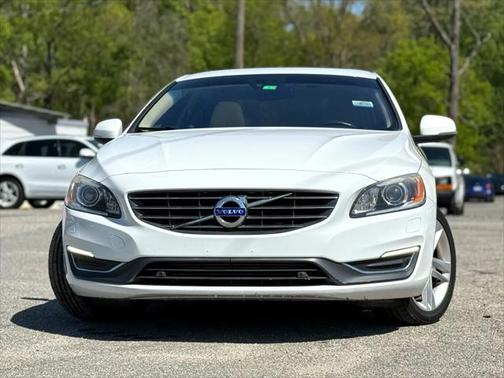 2015 Volvo S60 T5 Platinum