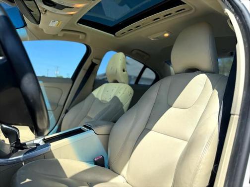 2015 Volvo S60 T5 Platinum