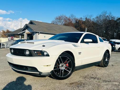 2011 Ford Mustang GT Premium