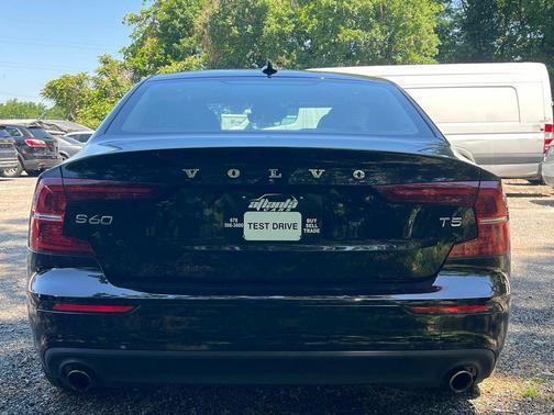 Black Stone 2020 Volvo S60 T5 Momentum