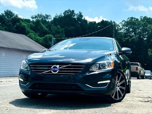 2015 Volvo S60 T6 Platinum