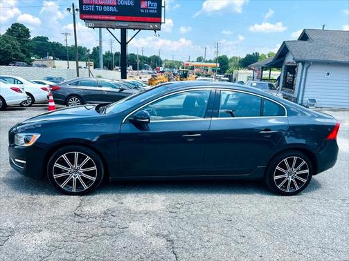 2015 Volvo S60 T6 Platinum