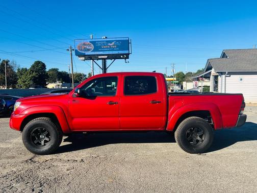 2015 Toyota Tacoma Base