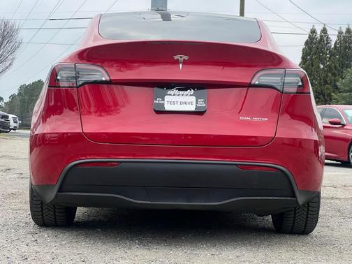 2021 Tesla Model Y Performance Dual Motor All-Wheel Drive