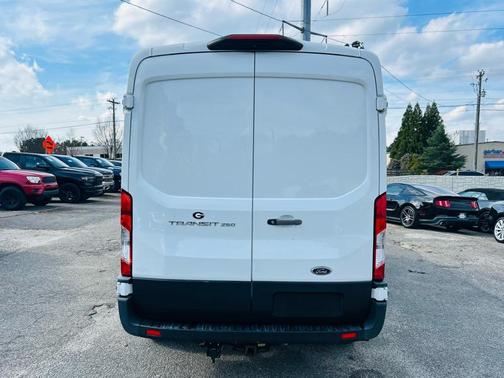 2021 Ford Transit-250 Base