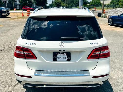 2013 Mercedes-Benz M-Class 4MATIC