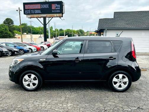 2017 Kia Soul Base