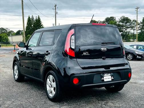 2017 Kia Soul Base