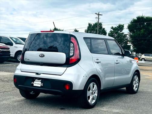2019 Kia Soul Base