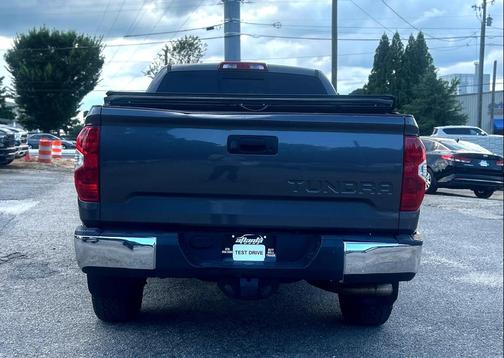 2014 Toyota Tundra SR5