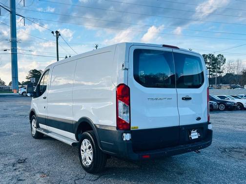 2020 Ford Transit-250 Base