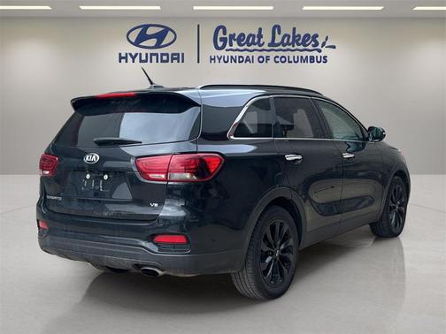 2019 Kia Sorento S