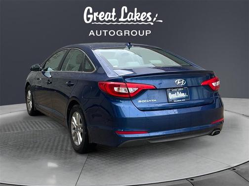 2017 Hyundai SONATA SE