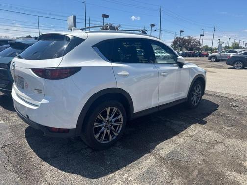 Snowflake White Pearl 2021 Mazda CX-5 Signature