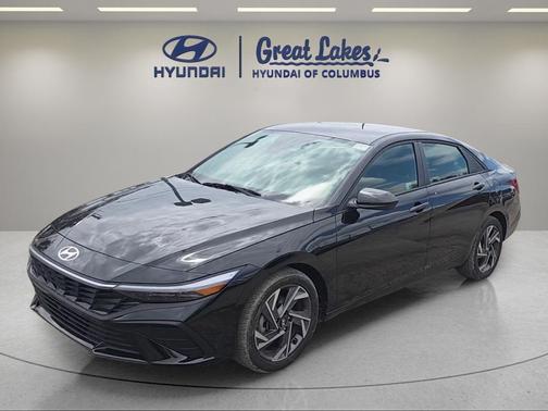 Black 2025 Hyundai ELANTRA SEL Sport