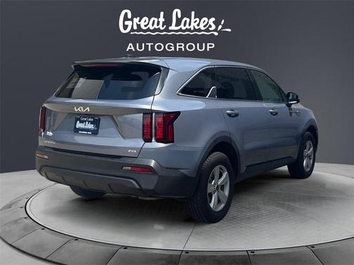 2023 Kia Sorento LX