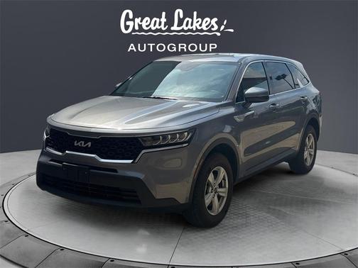 2023 Kia Sorento LX