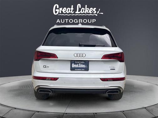 2022 Audi Q5 45 S line quattro Premium