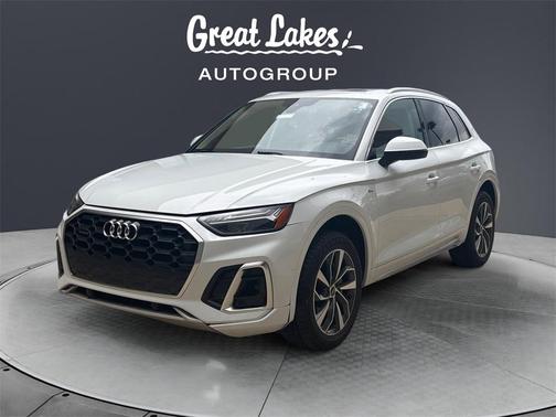 2022 Audi Q5 45 S line quattro Premium