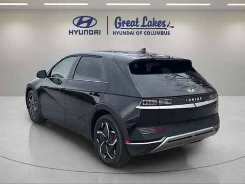 2024 Hyundai IONIQ 5 SE