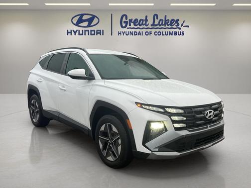 White Pearl 2026 Hyundai TUCSON SEL