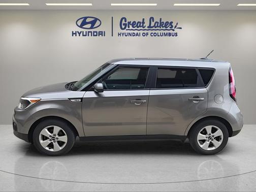 Titanium Gray 2018 Kia Soul Base