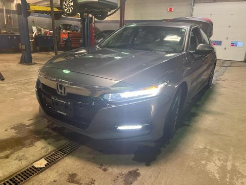 2019 Honda Accord Hybrid EX