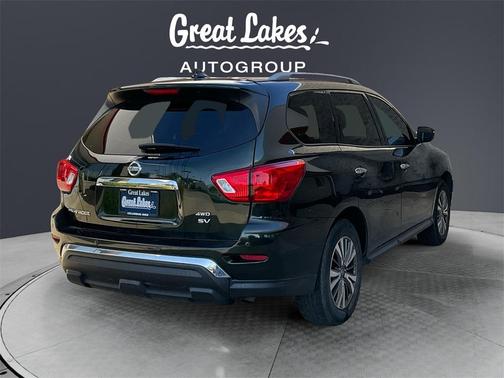 2019 Nissan Pathfinder SV