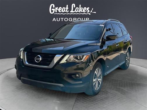 2019 Nissan Pathfinder SV