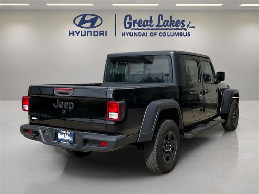 2021 Jeep Gladiator Sport