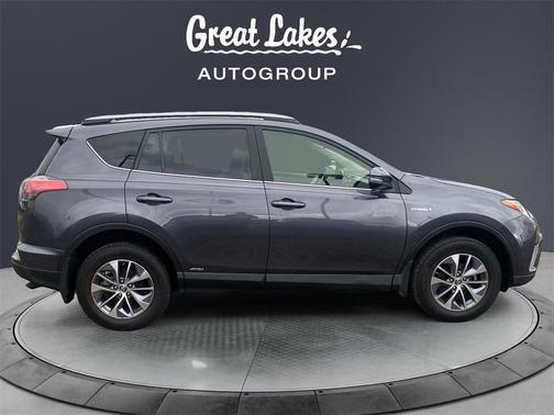 2018 Toyota RAV4 Hybrid XLE
