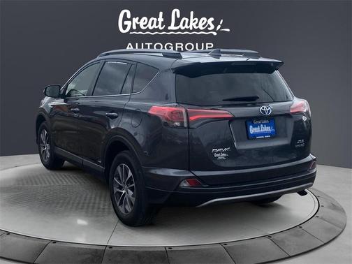 2018 Toyota RAV4 Hybrid XLE